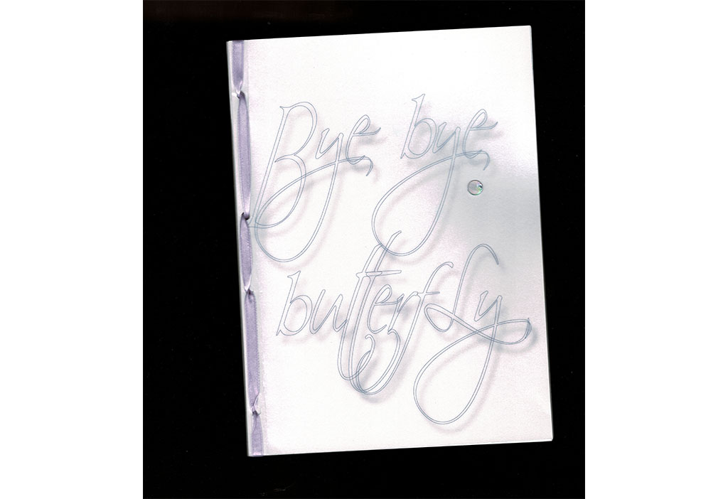 scan d'edition_ Bye Bye butterfly_ photographies et texte_ Juliette Morisse